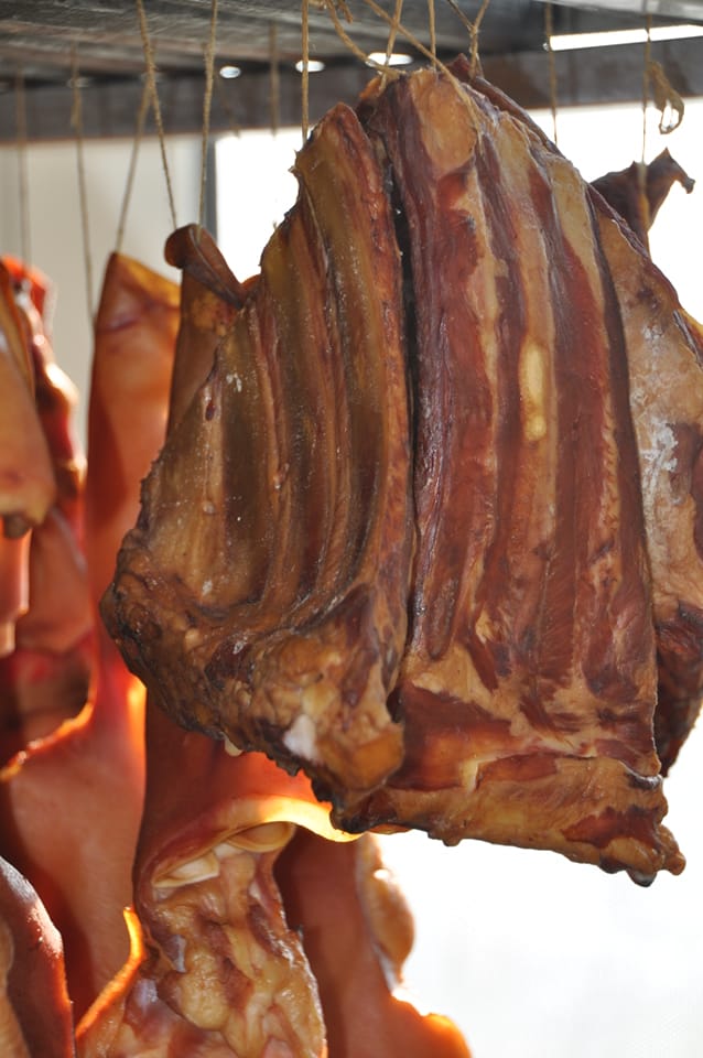 Dimljena suha svinjska rebra - 500 gr